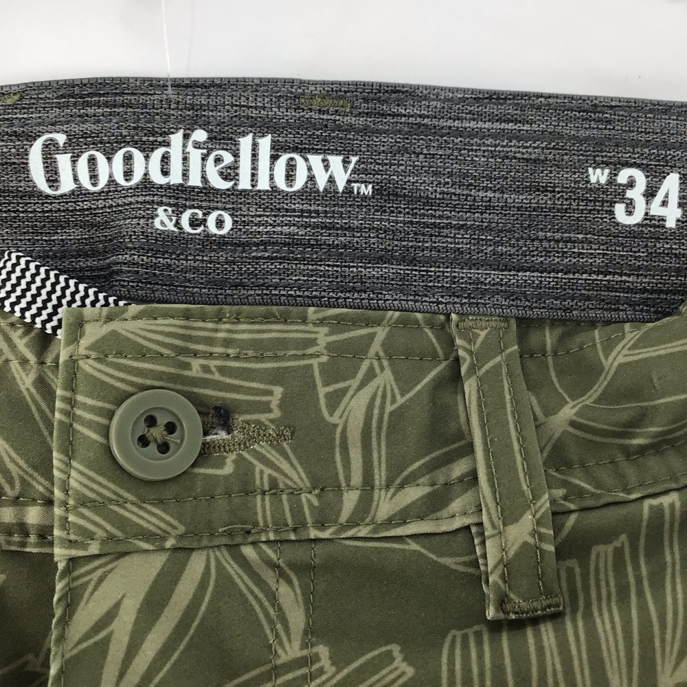 Goodfellow & Co Leaf Patterned Green Shorts - image 5